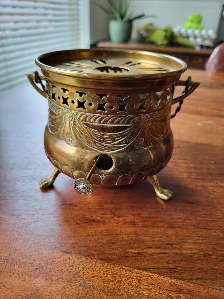 Antieke Koperen komfoor met Handvat en Decoraties, Ophalen of Verzenden, Koper