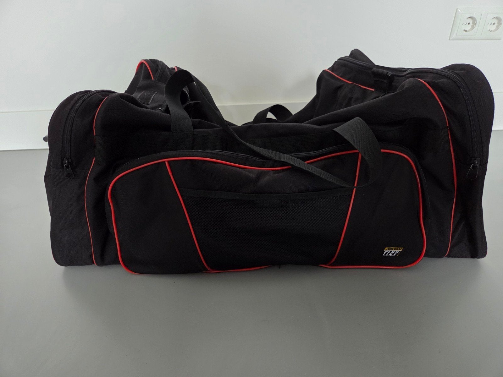 Kwon XL Nylon Sporttas met Zijvakken - 75x35cm, Ophalen of Verzenden, Nieuw