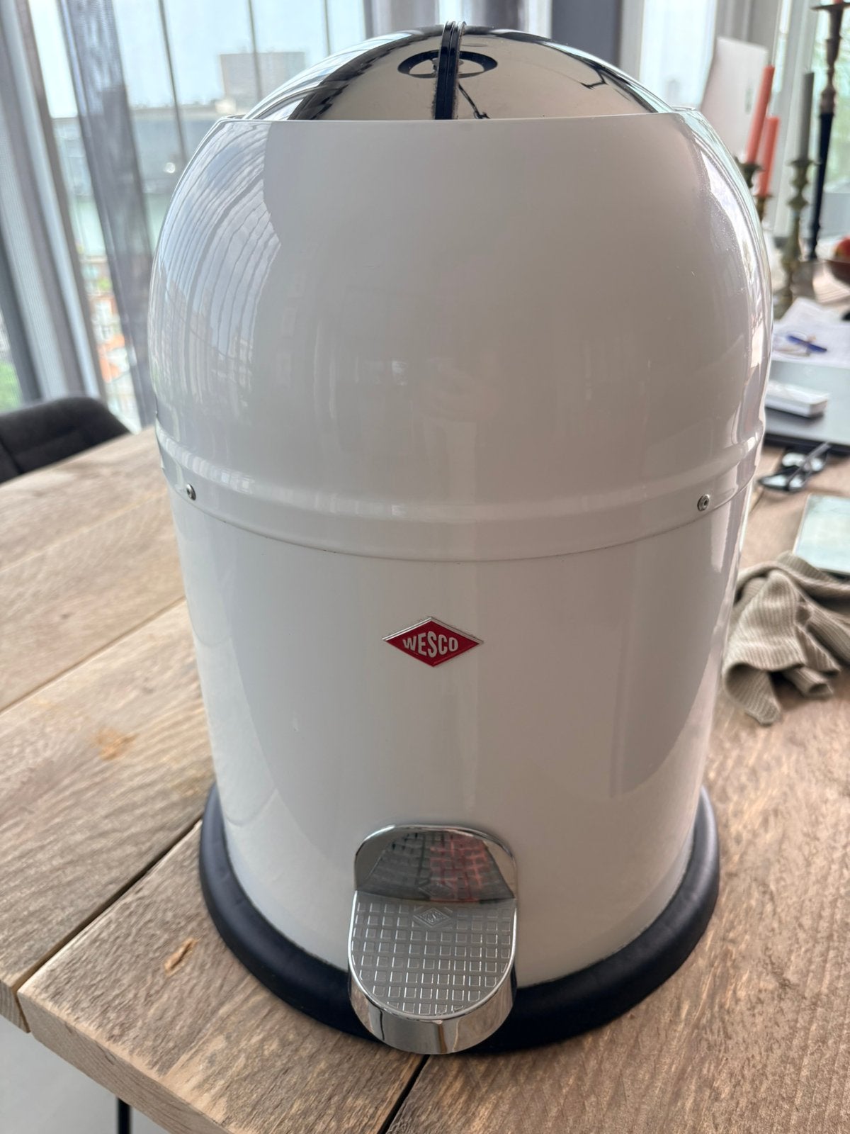 Wesco mini Master wit, Ophalen, Met pedaal, Zo goed als nieuw, Minder dan 10 liter