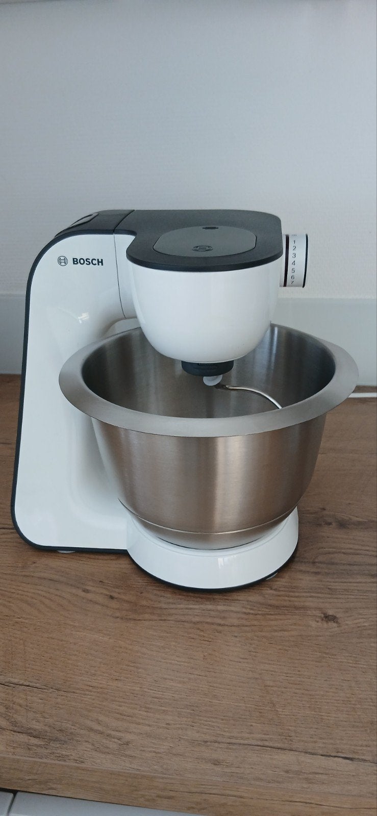 Bosch keukenmixer, Witgoed en Apparatuur, Ophalen, 4 liter of meer, 3 snelheden of meer, Zo goed als nieuw