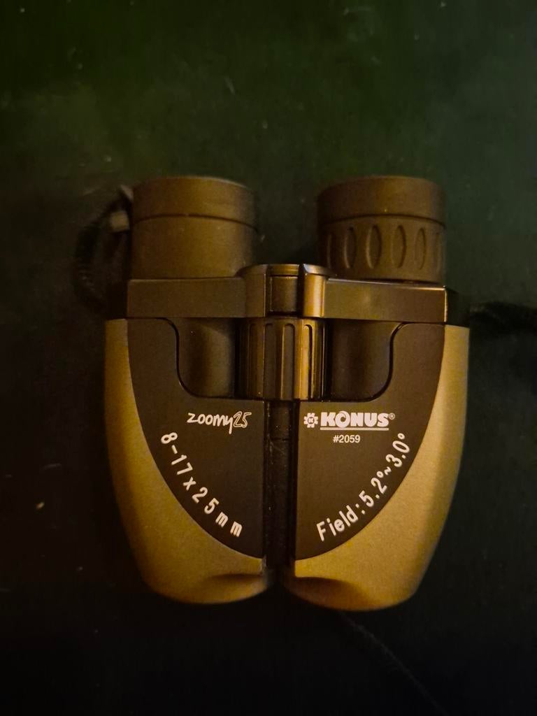 Konus Zoomy25 Verrekijker 8-17x25mm met tasje, Dakkant (recht), Ophalen of Verzenden, Zo goed als nieuw, 8 tot 12x