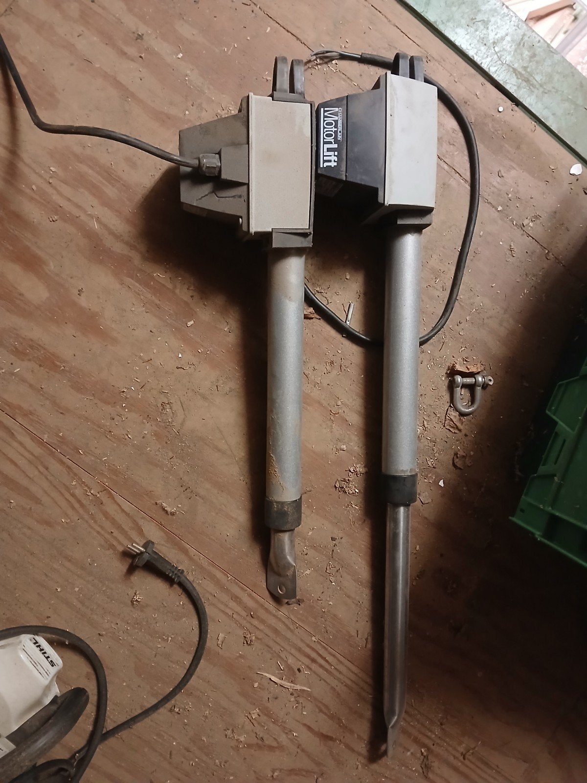 Chamberlain MotorLift HC280 Garagedeuropener (2 stuks), Ophalen, Gebruikt, MotorLift, Onbekend