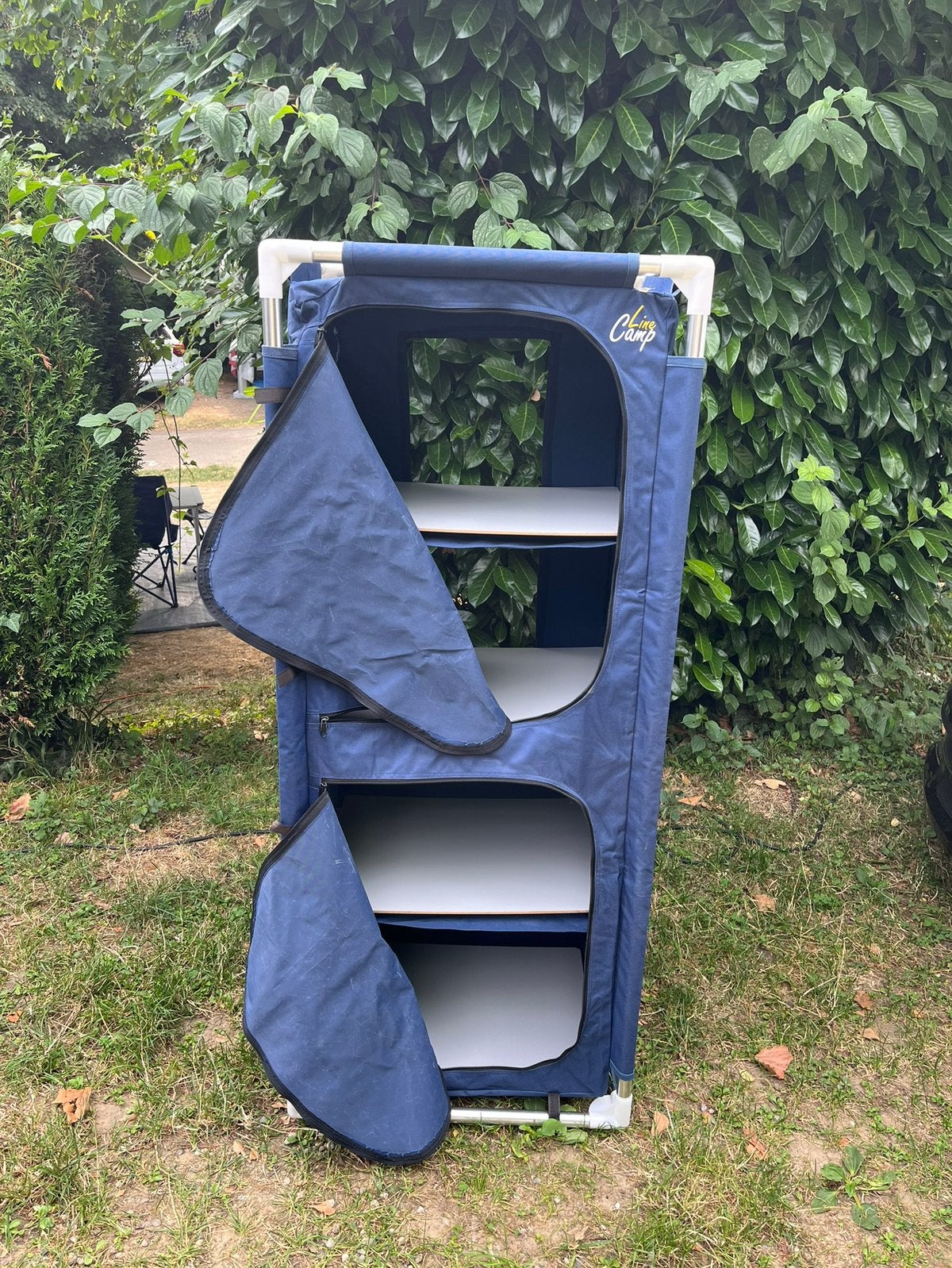 Campingkastje te koop met wat gebrekken, Caravans en Kamperen, Ophalen, Gebruikt, Campingkast