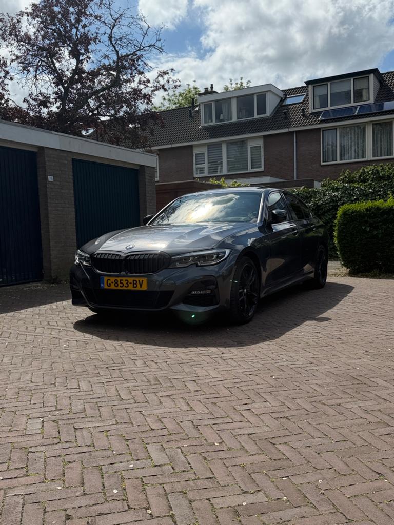 BMW M-sport 330e 292pk | Garantie overdraagbaar 12/2026, Auto's, Achterwielaandrijving, Bruin, Sedan, 3-Serie