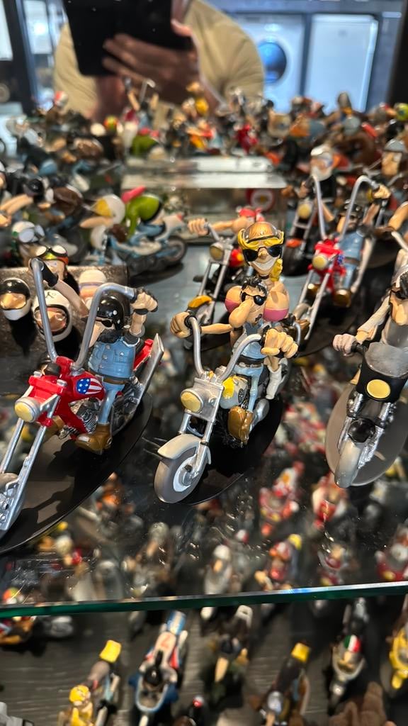 Joe bar,diverse Hd en Kawa modellen, Motoren, Ophalen of Verzenden, Zo goed als nieuw