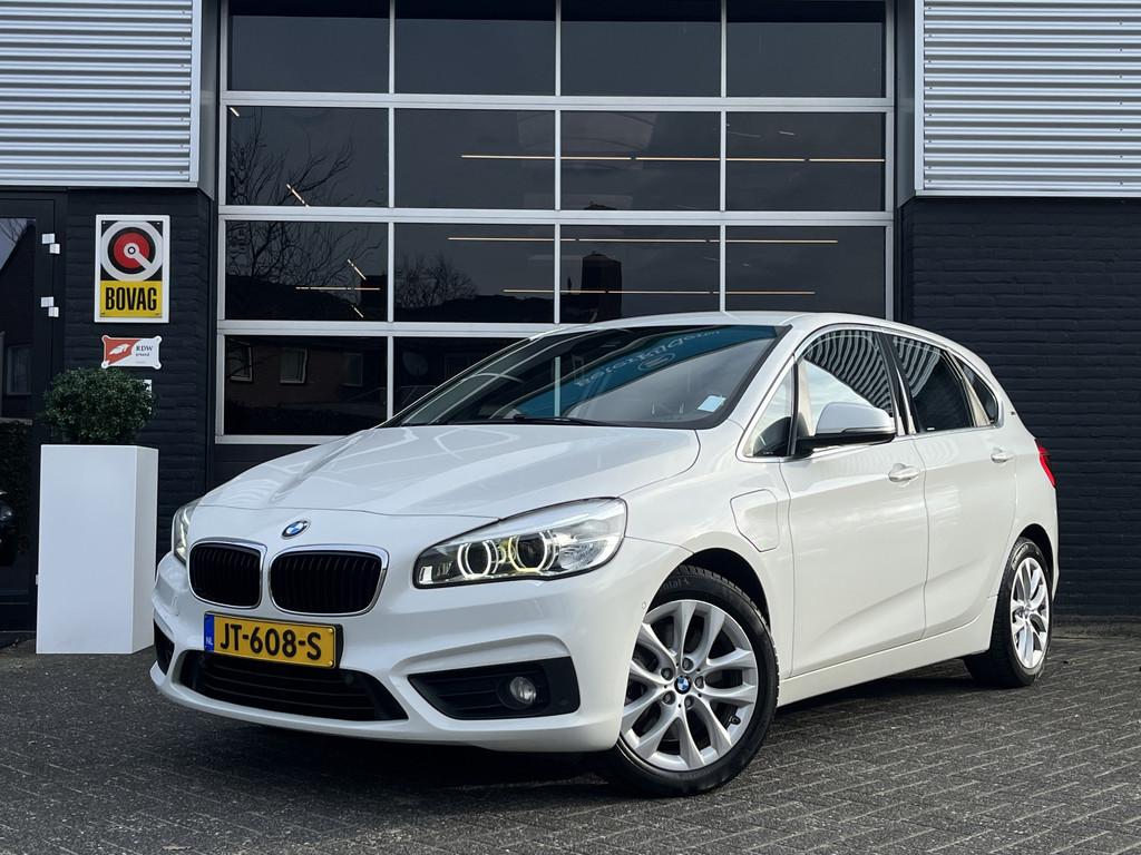 BMW 2 Serie Active Tourer 225xe Centennial Executive Automaa, Automaat, 12 maanden, Gebruikt, Wit