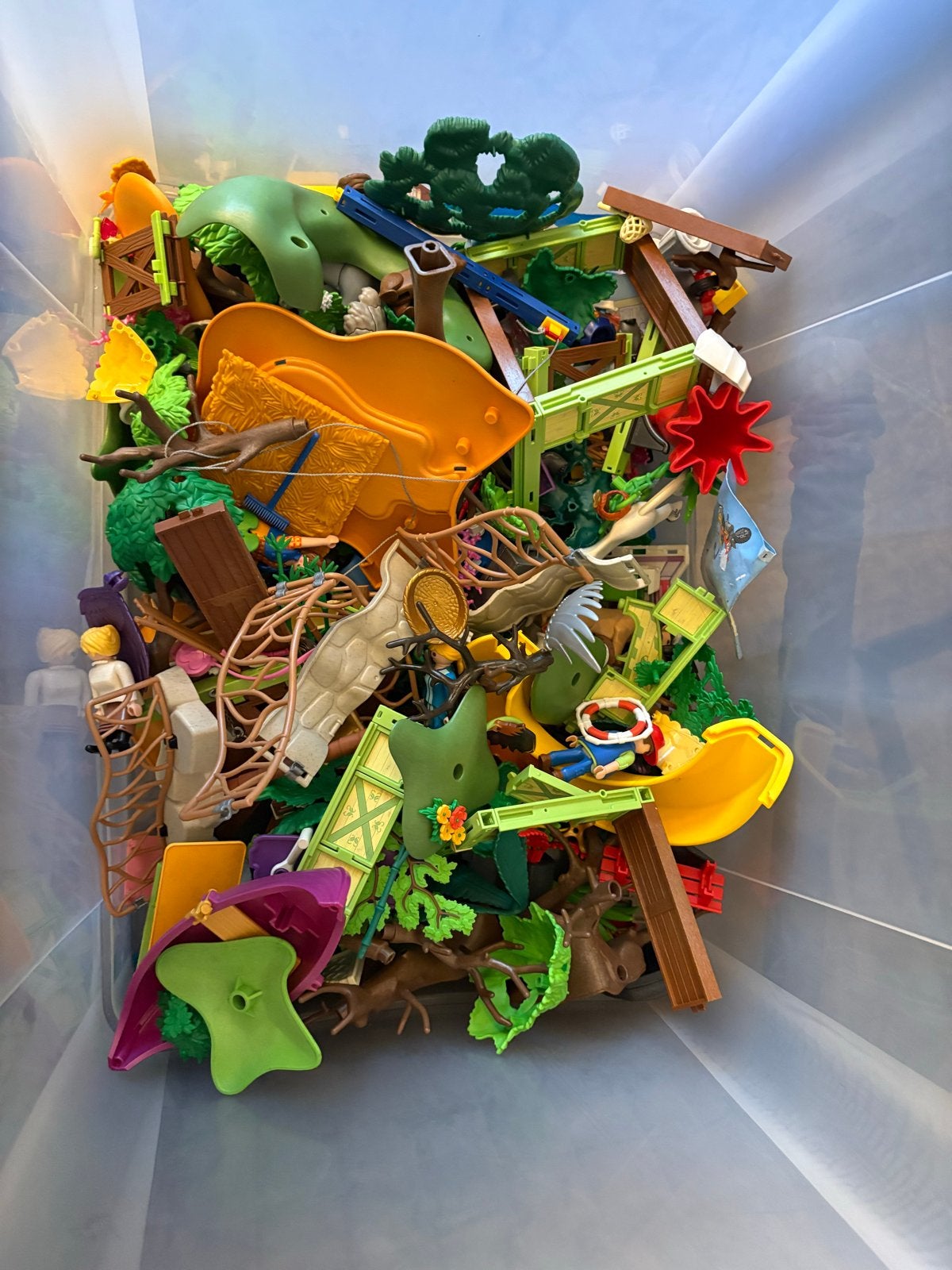 Grote doos Playmobil met dieren, poppetjes en diverse sets, Kinderen en Baby's, Speelgoed | Playmobil, Gebruikt, Losse onderdelen
