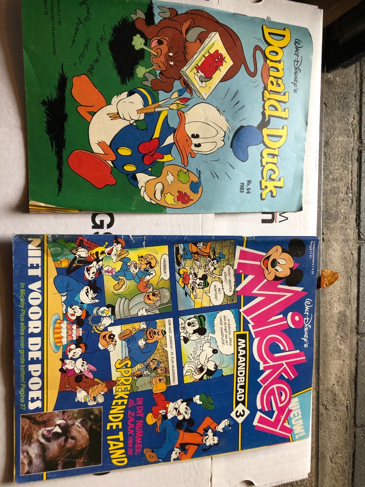 Donald Duck en Mickey Mouse stripboeken uit 1983, Boeken, Meerdere stripboeken, Ophalen, Gelezen