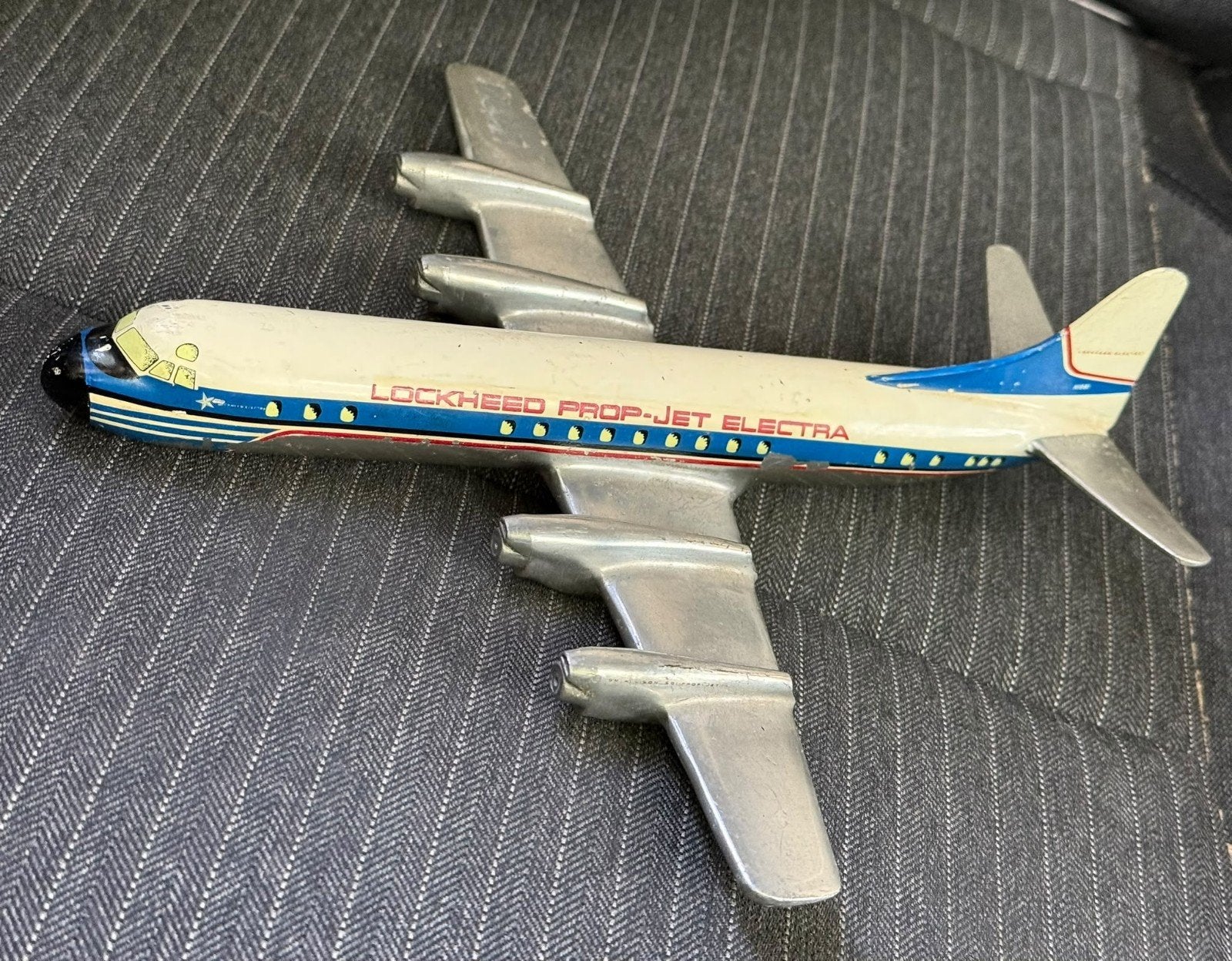 Vintage Lockheed L-188 Electra Schaamodel Metaal, Verzamelen, Ophalen