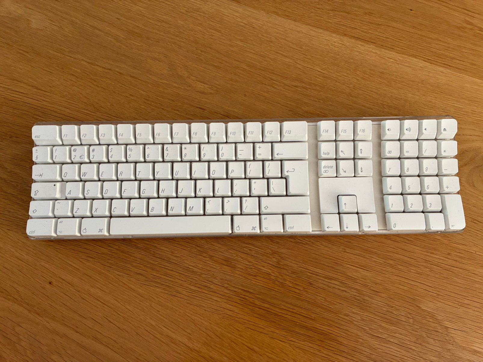 Apple toetsenbord, Computers en Software, Toetsenborden, Ophalen of Verzenden, Qwerty, Gebruikt, Draadloos
