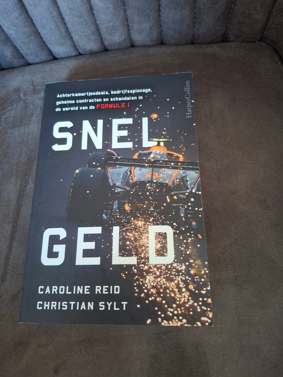 Snel Geld: De Waarheid achter Formule 1, Boeken, Auto's | Boeken, Ophalen of Verzenden, Zo goed als nieuw, Algemeen, Caroline Reid, Christian Sylt