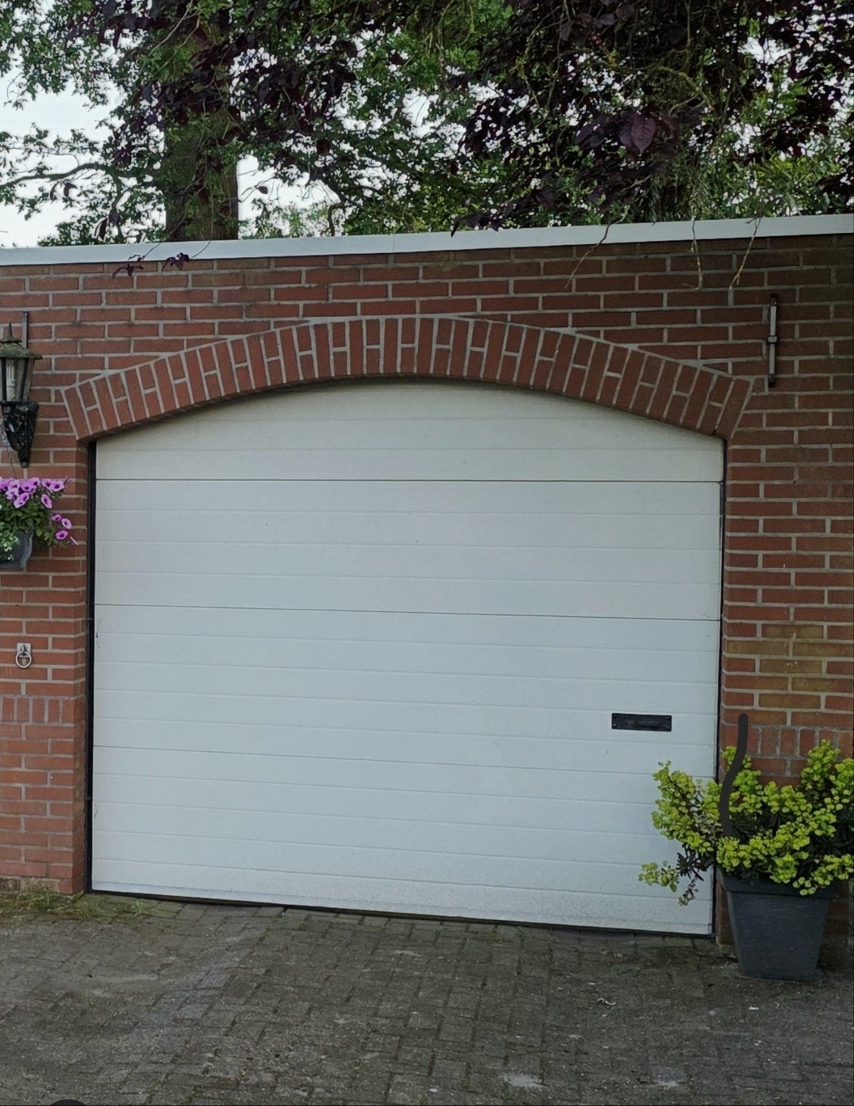 Electrische garagedeur, sectionaalpoort, Ophalen, Gebruikt, Garagedeur, 120 cm of meer