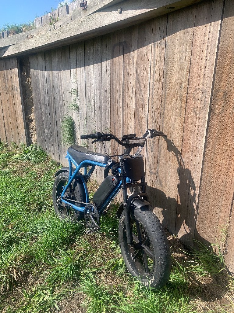 Ouxi v8 custom, Gebruikt, 59 cm of meer, 30 tot 50 km per accu, Ophalen