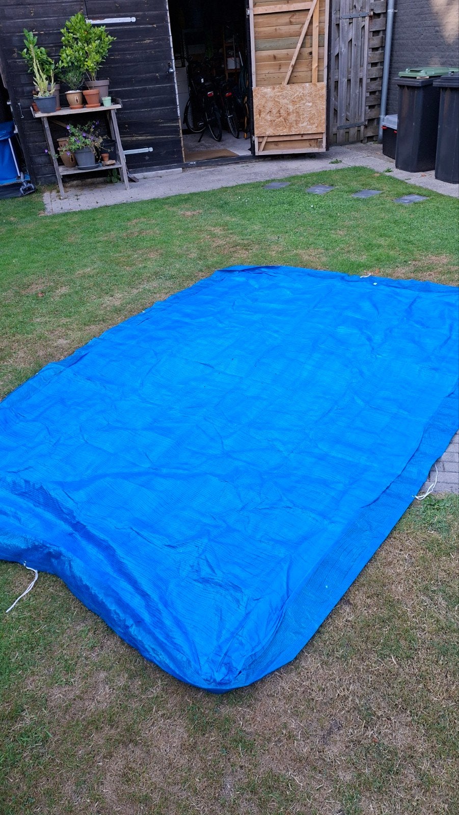 Blauw afdekzeil voor zwembad - Bescherming en schoon, Ophalen, Gebruikt, Afdekzeil