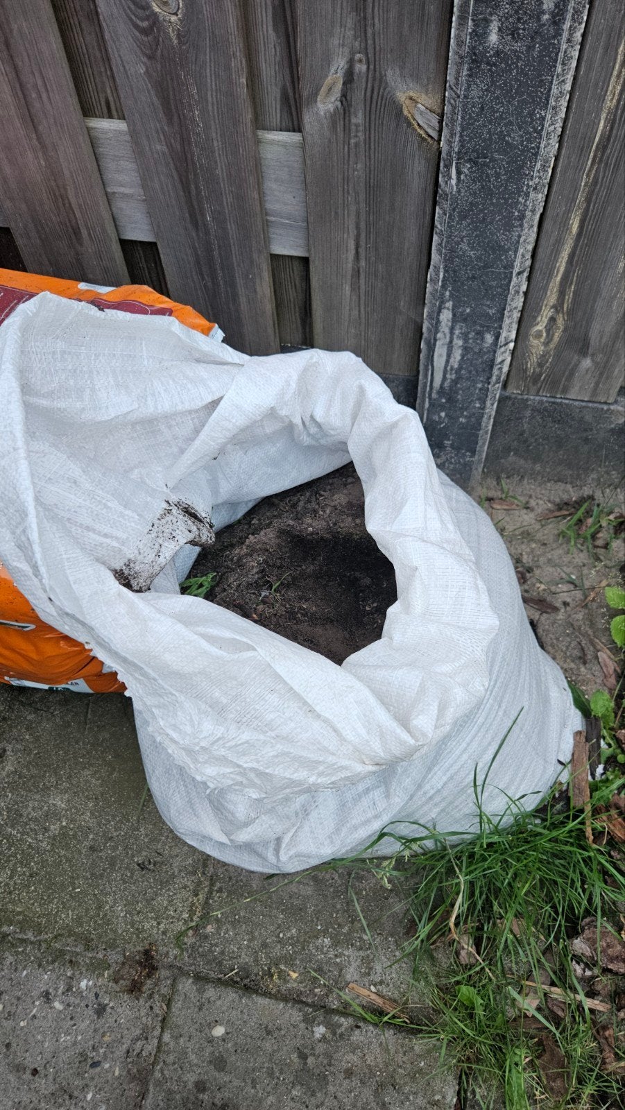 Gratis ophoogzand in zakken, Tuin en Terras, Zand, Ophoogzand, Ophalen
