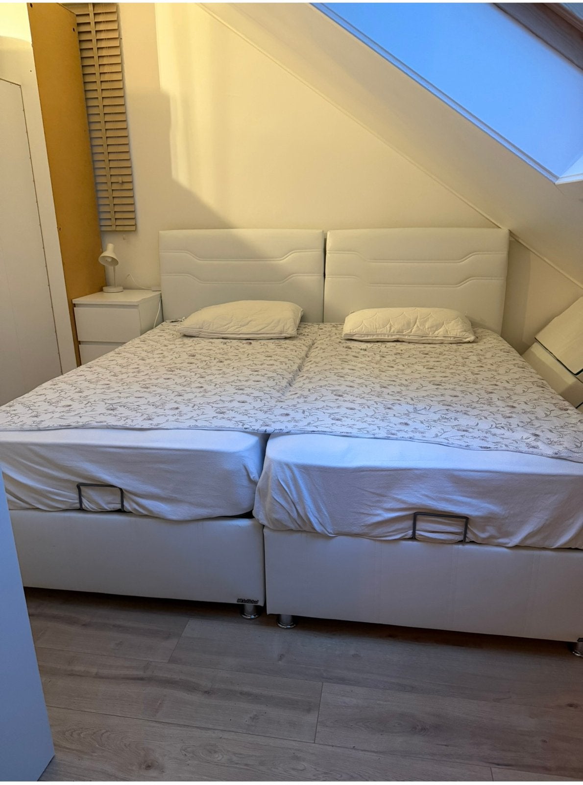 2x İstikbal boxspring 100x200 met opbergruimte, Huis en Inrichting, Ophalen, Gebruikt, Tweepersoons, Hout