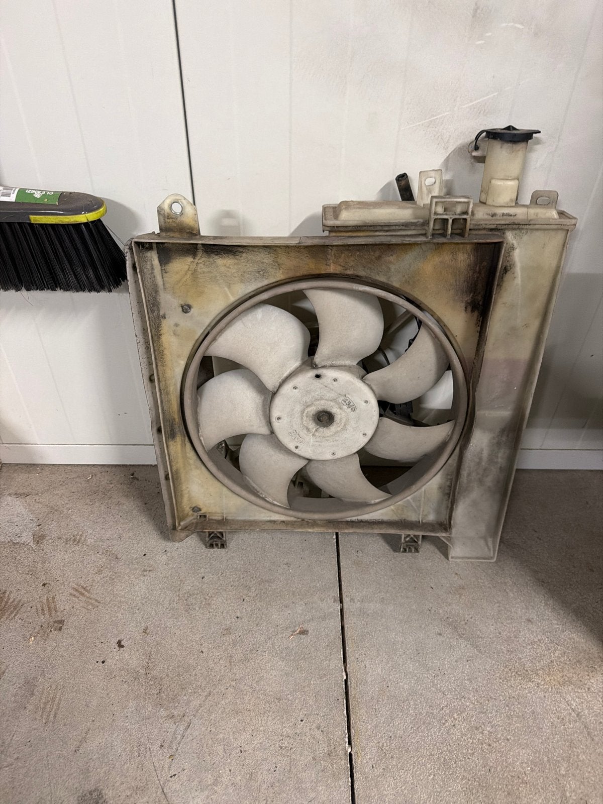 Radiateur ventilator Aygo/C1/107, Ophalen, Gebruikt, Toyota