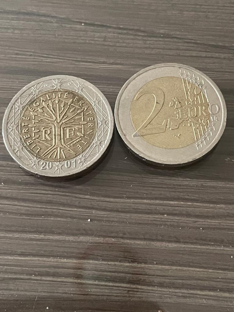 2 Euromunt Miscasting Frankrijk 2001, Postzegels en Munten, Munten | Europa | Euromunten, Ophalen of Verzenden, Frankrijk, 2 euro