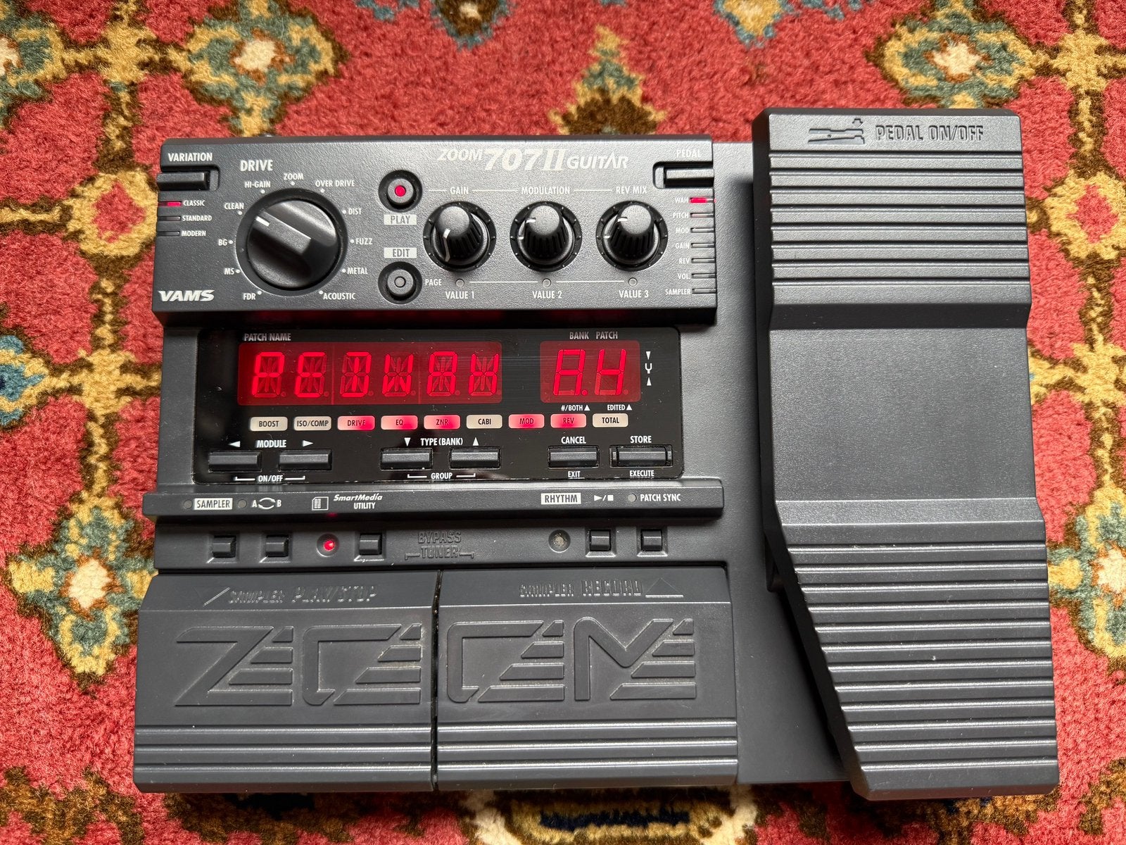 Zoom 707II Gitaar Multi-Effect Pedaal, Muziek en Instrumenten, Effecten, Ophalen, Gebruikt, Multi-effect