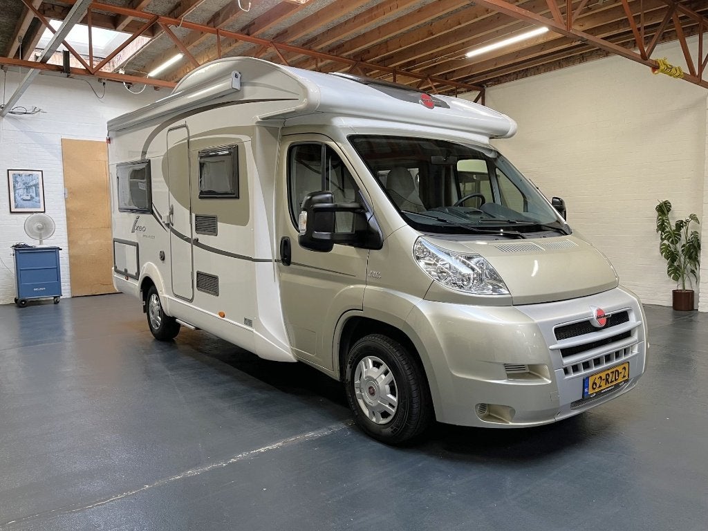 Fiat Ducato 2.3 Burstner Ixeo Time / 79.000 km / 1e eigenaar, Caravans en Kamperen, Raamblindering, Ringverwarming, Fiat, 6 tot 7 meter