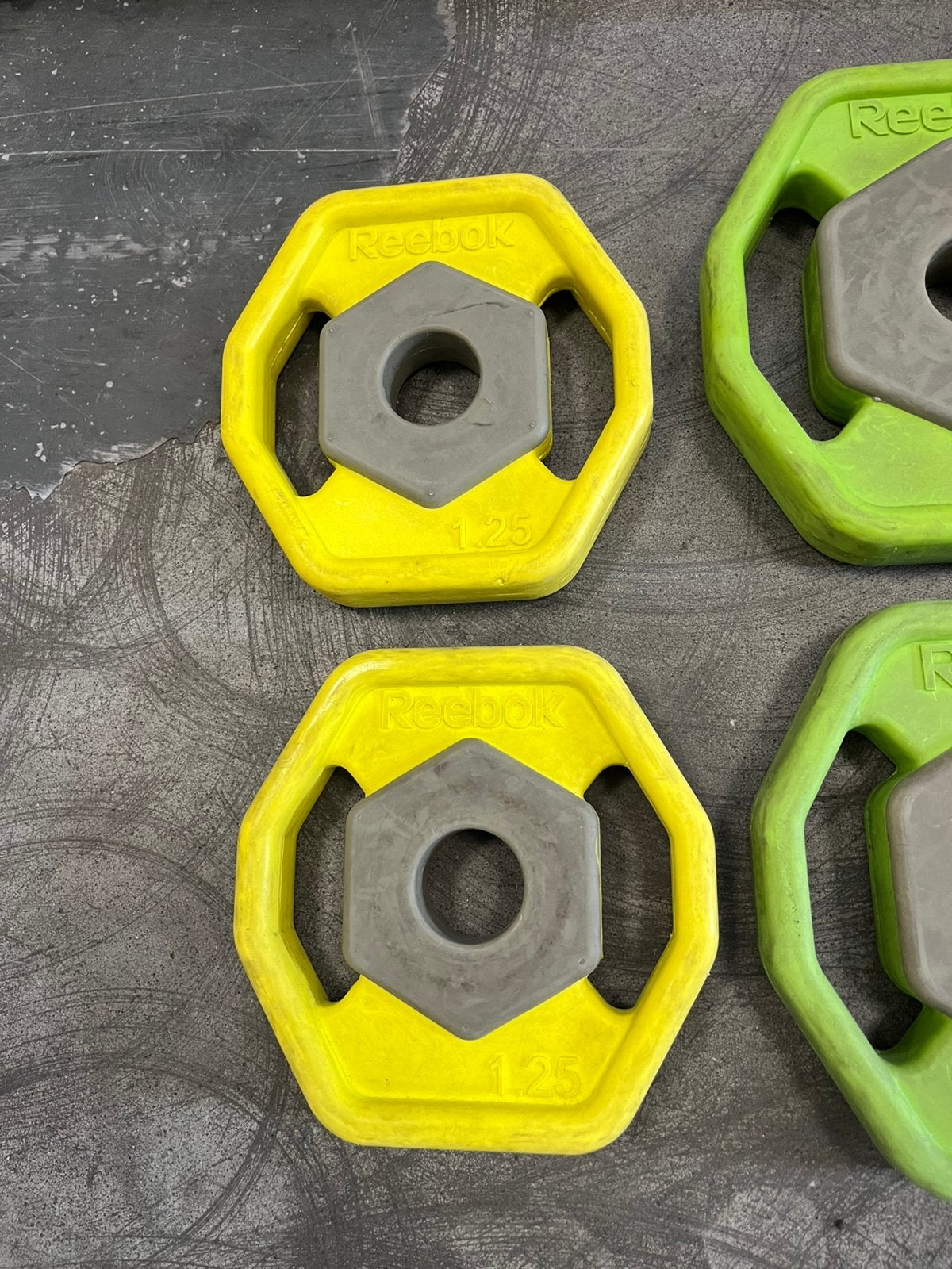 275 kg reebok rep halter schijven 30 mm gewichten, Halterschijven, Gebruikt, Ophalen of Verzenden, 275 kg