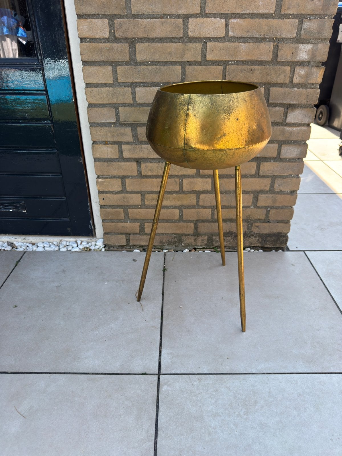 Gouden plantenbak op standaard +/- 70 cm hoog, Tuin en Terras, Bloembakken en Plantenbakken, Ophalen, Gebruikt, Minder dan 60 cm
