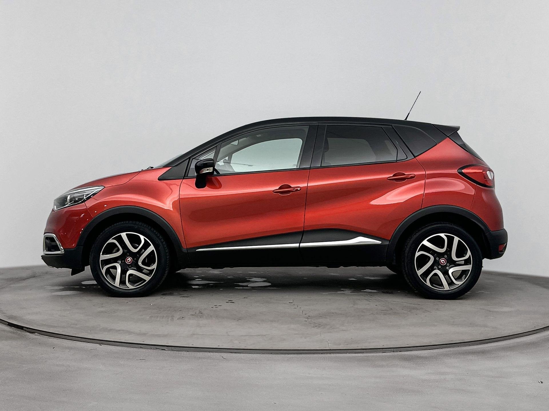 Renault Captur 1.2 TCe Xmod 120PK | Automaat | Navigatie | S, Auto's, Euro 6, 4 cilinders, Leder, SUV of Terreinwagen