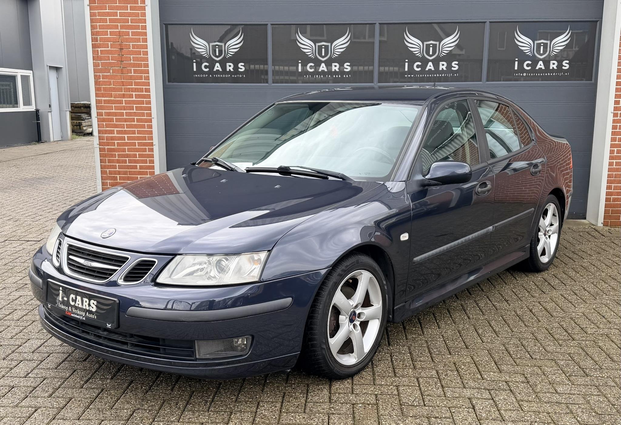 Saab 9-3 Sport Sedan 1.8t Linear Sport Navi PDC 2e eigenaar, Auto's, Gebruikt, Huisgarantie, 4 cilinders, Blauw