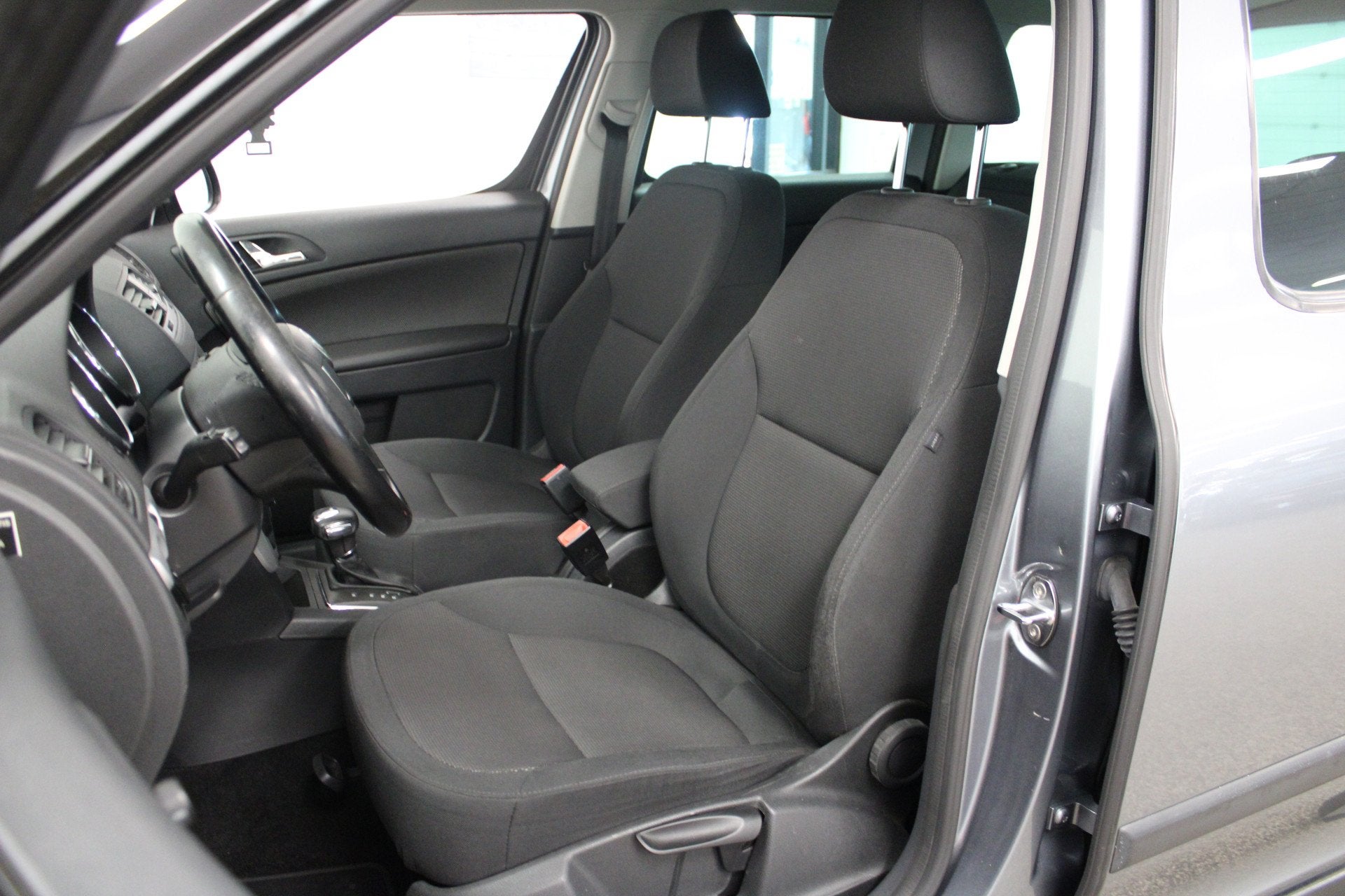 Skoda Yeti 1.2 TSI Ambition (bj 2012, automaat), Auto's, Euro 5, 680 kg, 4 cilinders, SUV of Terreinwagen