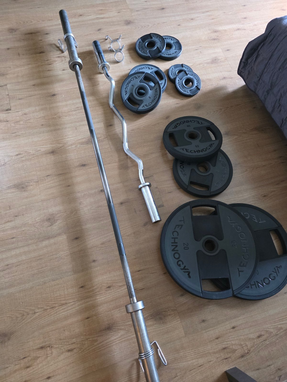 fitness, olympische barbell + technogym schijvensetijvense, Sport en Fitness, Ophalen, Halterstangen