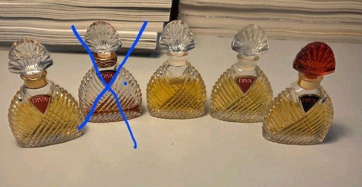 Diva van Ungaro, Verzamelen, Parfumverzamelingen, Ophalen of Verzenden, Zo goed als nieuw, Parfumfles, Gevuld