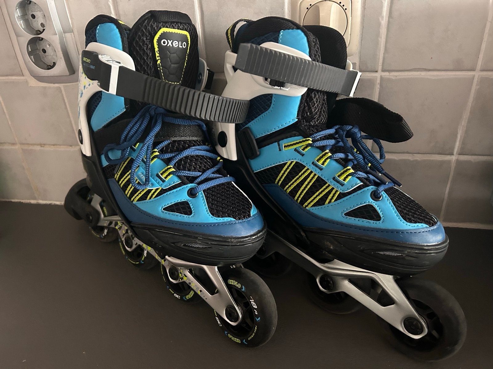 Oxelo Fit5 Inline Skates - Verstelbaar (Maat 38-41), Sport en Fitness, Overige merken, Verstelbaar, Kinderen, Ophalen of Verzenden