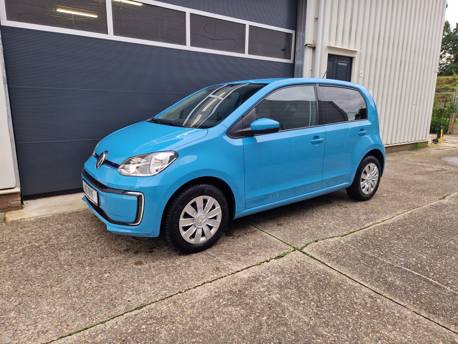 VW E-Up 37 kwh Soh 97%, Auto's, Automaat, Elektrische ramen, Blauw, Te koop