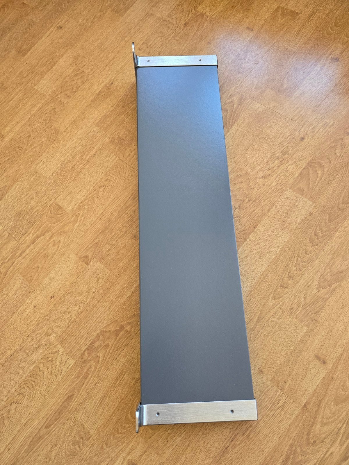 Nieuwe Ikea wandplank met Granhult steunen, Ophalen, Nieuw