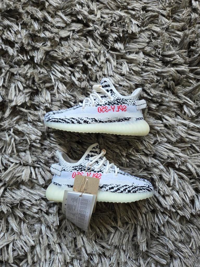 Yeezy Boost 350 V2 'Zebra(Infants), Adidas, Schoentjes, Jongetje of Meisje, Nieuw