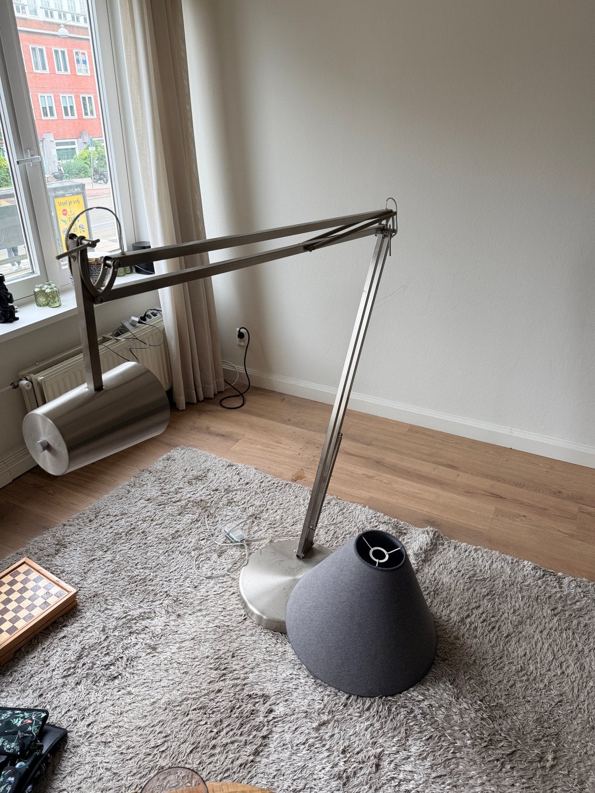 Grote vloerlamp (Montel) met verstelbare arm en stoffen kap, Huis en Inrichting, Lampen | Vloerlampen, Ophalen, Gebruikt, 200 cm of meer