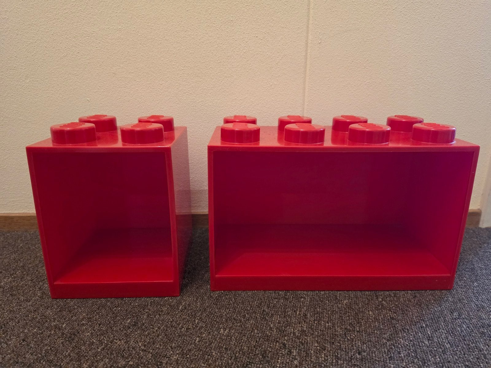 LEGO - Iconic Wandschap Brick 4 en 8 - Polypropyleen - rood, Ophalen of Verzenden, Gebruikt, Rood, Kunststof