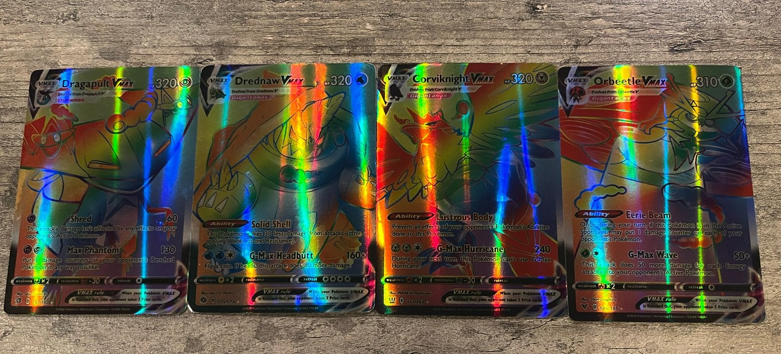 4x Pokémon VMAX Rainbow Rare Kaarten (Drednaw, Dragapult), Ophalen of Verzenden, Zo goed als nieuw, Meerdere kaarten, Foil