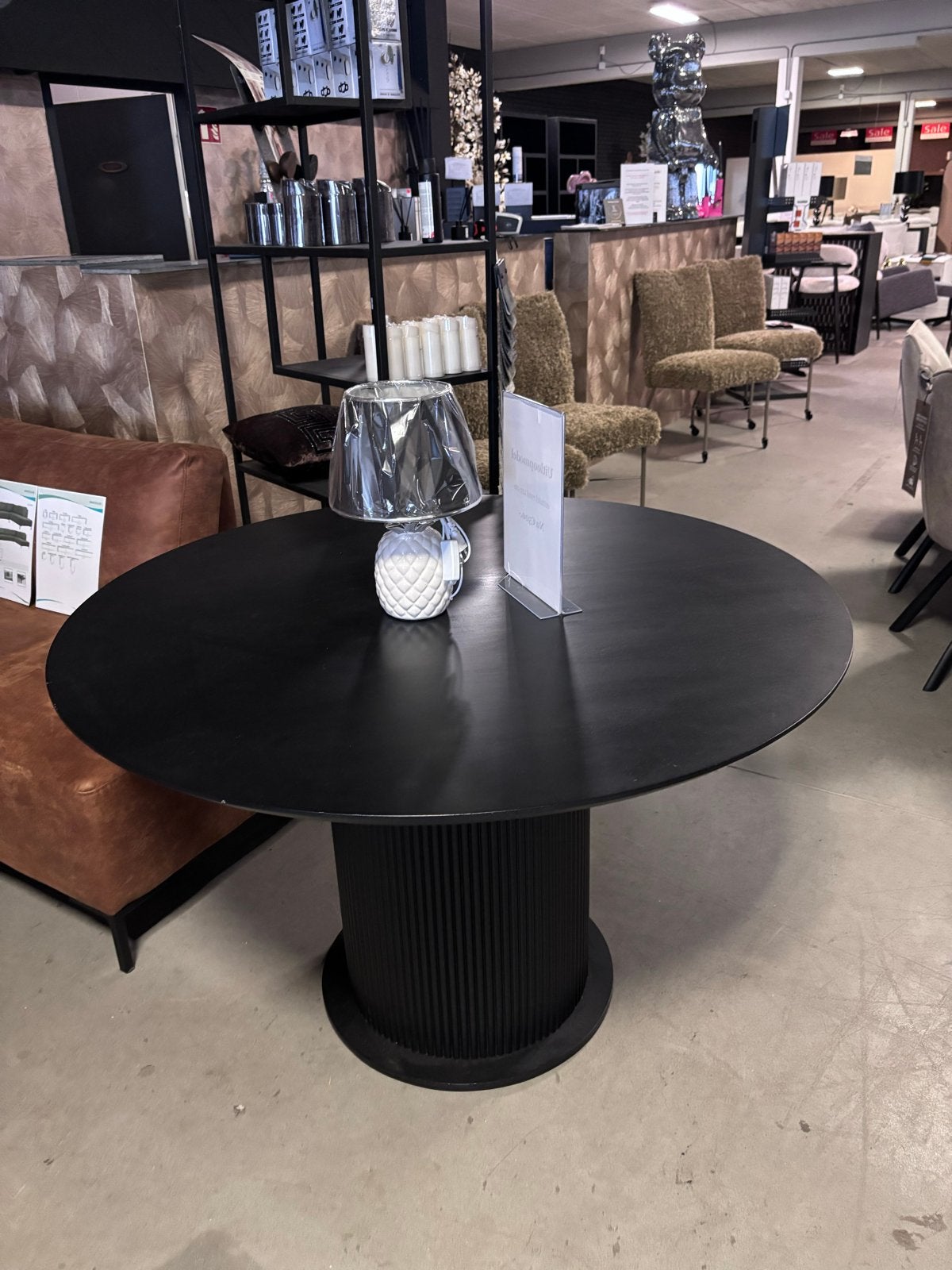 Ronde zwarte eettafel 120 cm - Showroom opruiming, Huis en Inrichting, Tafels | Eettafels, Ophalen, Zo goed als nieuw, Rond, 100 tot 150 cm