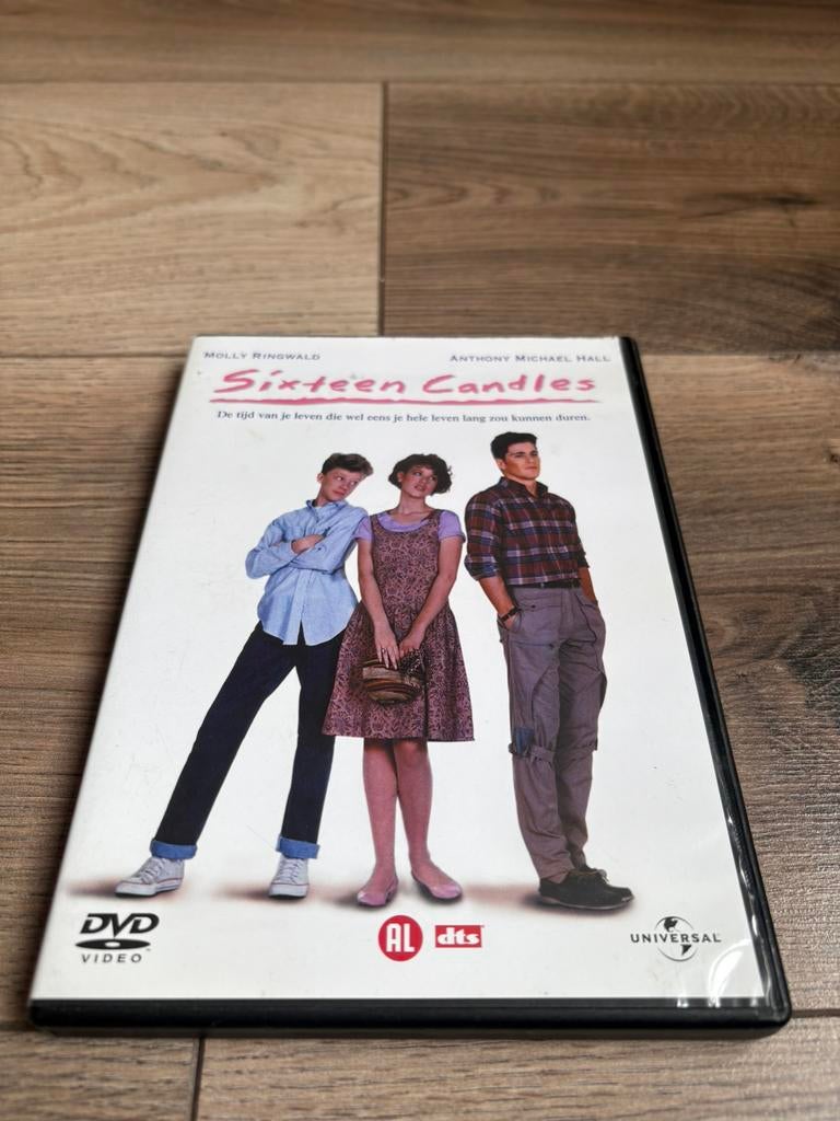Sixteen Candles van John Hughes, Alle leeftijden, Ophalen of Verzenden, Zo goed als nieuw, Actiekomedie