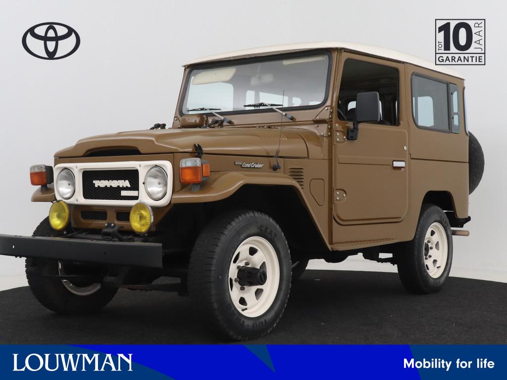 Toyota Land Cruiser 4.2 (bj 1982), Auto's, Oldtimers, Zwart, Bruin, Leder, Bedrijf