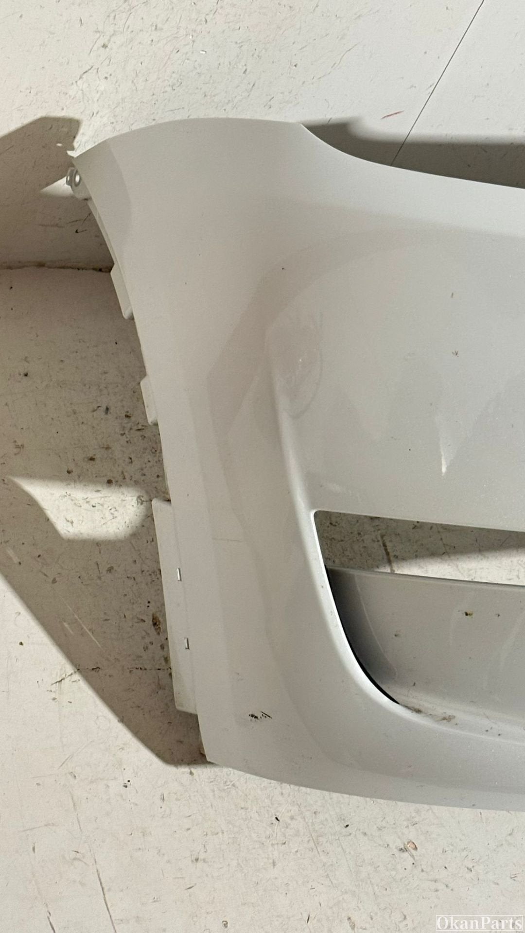 Foto 2 van Tesla Model Y voorbumper