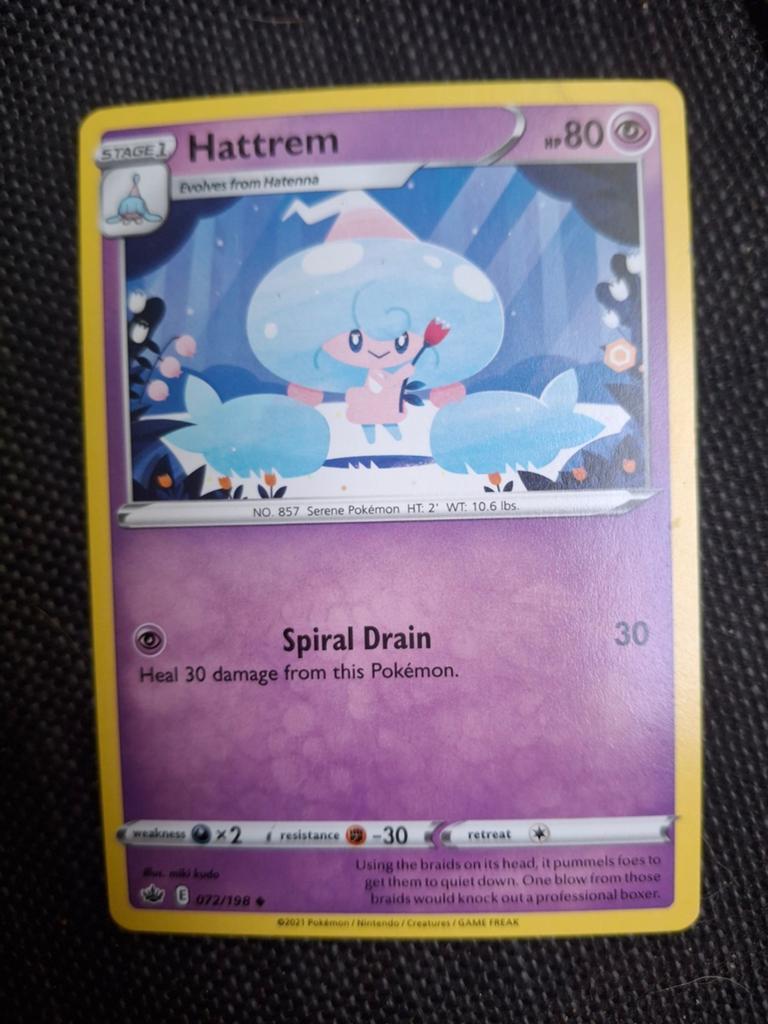 Hattrem Pokémon Kaart - Serene Pokémon, Hobby en Vrije tijd, Verzamelkaartspellen | Pokémon, Zo goed als nieuw, Losse kaart, Ophalen of Verzenden
