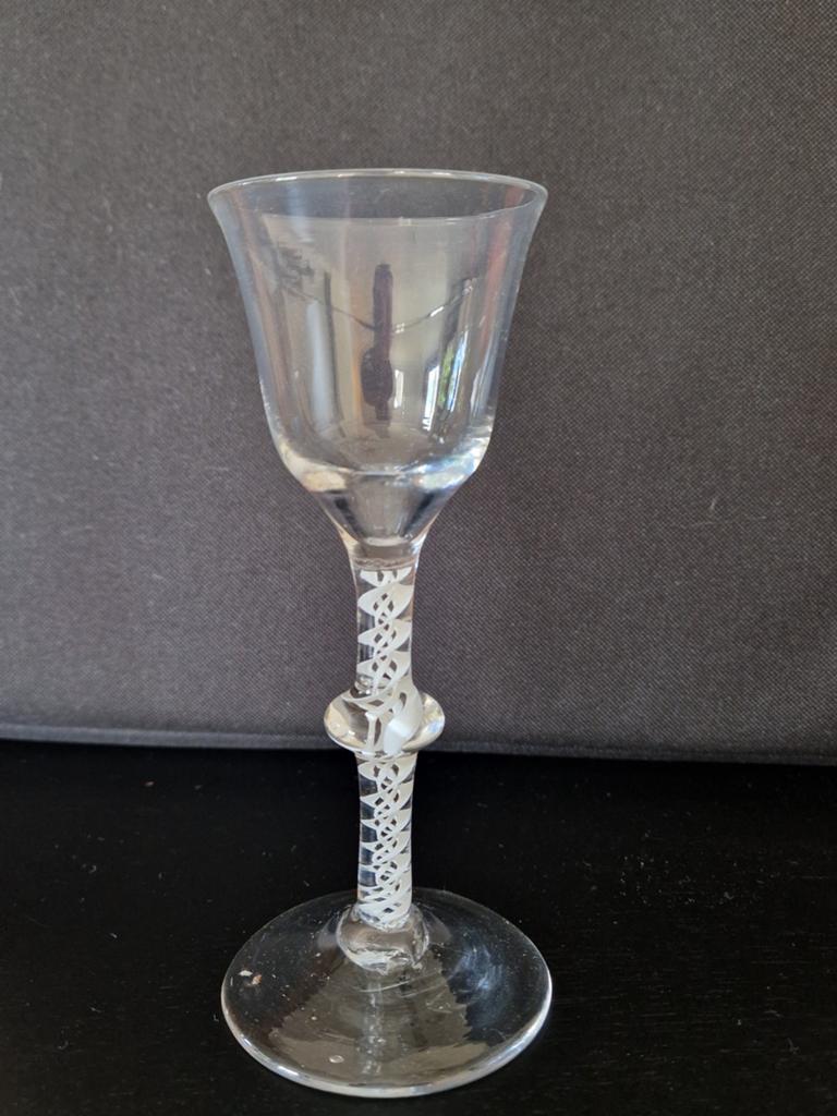 Wijnglas – Antiek Engels Slingerglas met Knoop – ca. 1750, Ophalen of Verzenden