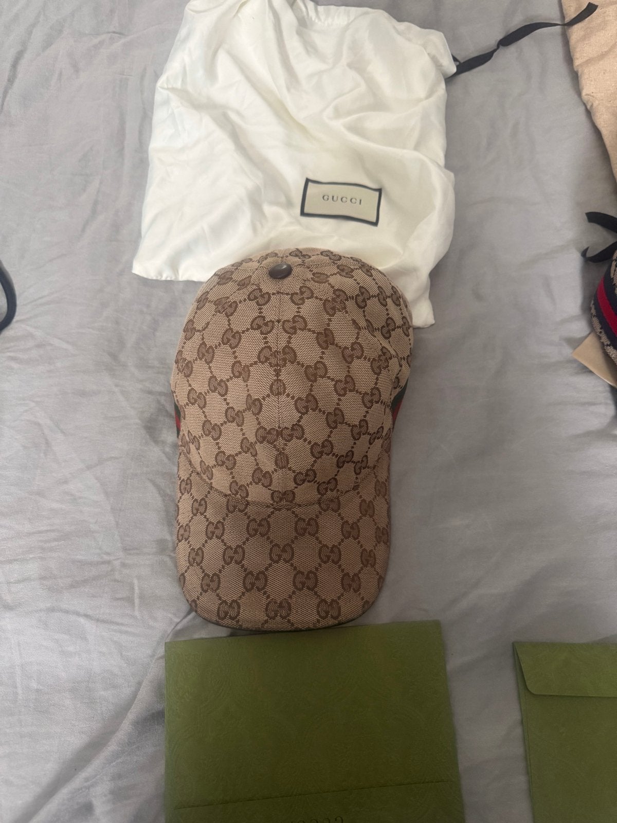 Gucci GG Canvas Baseballpet met Webdetail, Kleding | Dames, Ophalen, Zo goed als nieuw, One size fits all, Pet