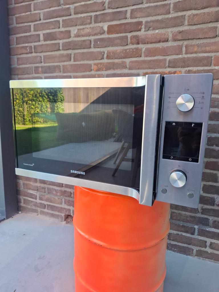 Samsung Combimagnetron MC455TCRBB - Zo goed als nieuw, Ophalen, Combimagnetron, Zo goed als nieuw, Draaiplateau