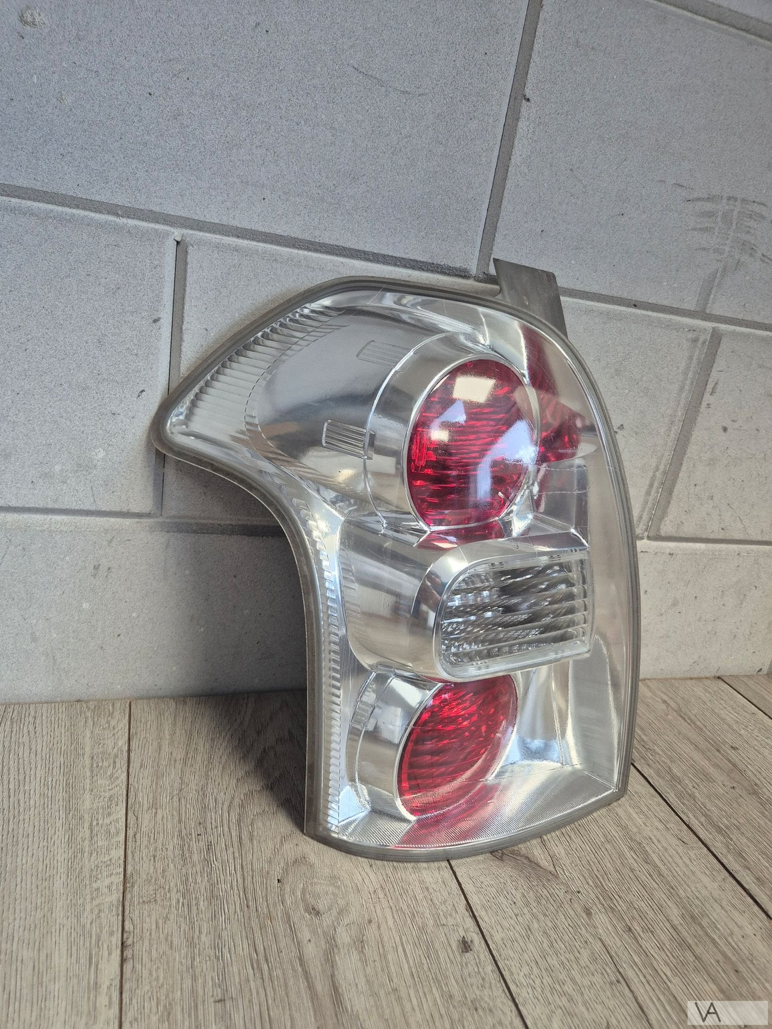 Achterlicht links Toyota Corolla Verso 2007 - 2010 zilver, Auto-onderdelen, Gebruikt, -, -, Ophalen of Verzenden