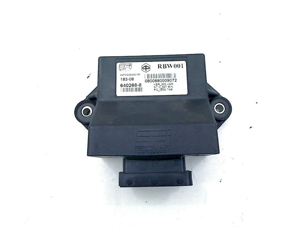 Regeleenheid Aprilia Dorsoduro 750 2008-2010 (SMV750), Piaggio & C. SpA, Gebruikt, Customer_service@piaggio.com, Viale Rinaldo Piaggio, 25, Pontedera, PI 56025, , Italië