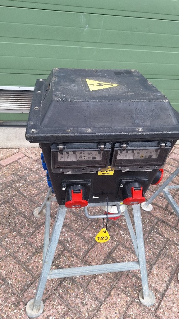 bouwstroomkast bouwpaddestoel stroomkast verdeelkast 63A, Ophalen, Gebruikt, Overige typen, Industriepark 2a 9351PA Leek