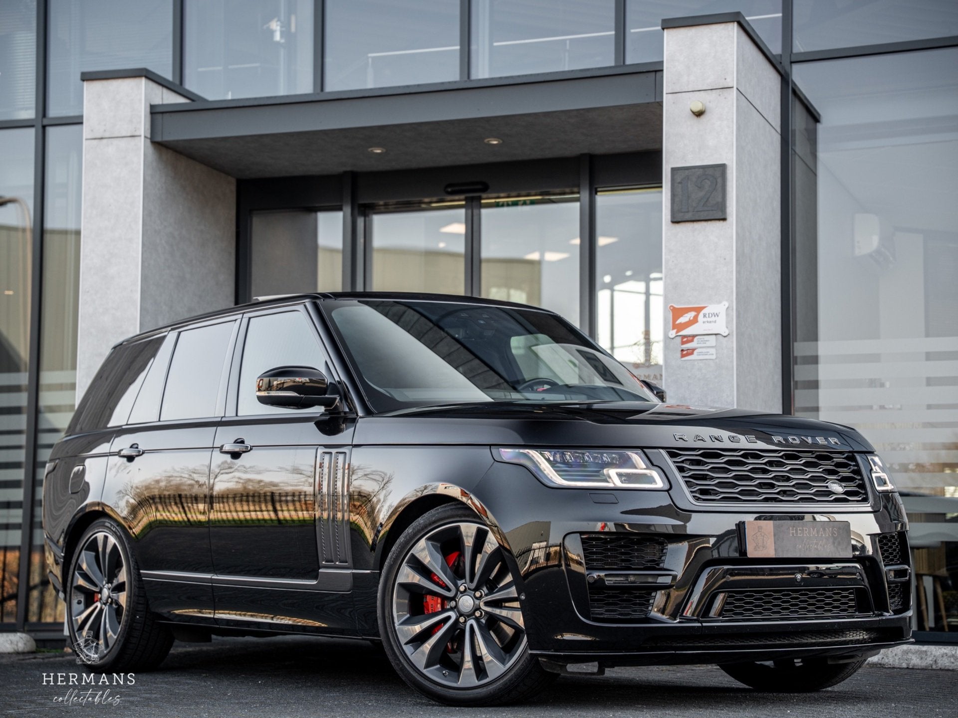 Land Rover Range Rover P565 SVAutobiography / Meridian / Car, Dealer onderhouden, Gebruikt, 565 pk, Zwart